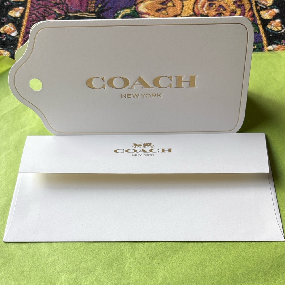 🌟 Coach White and Gold Gift Tag Notecard  with Envelope 🌟